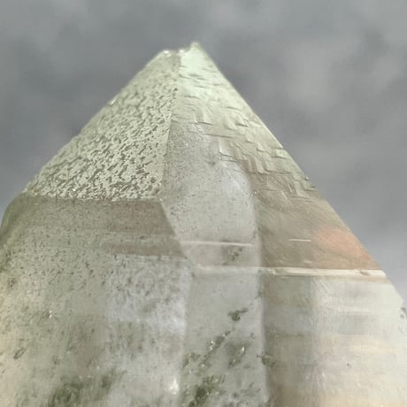 【マナスル産】クローライトイン天然ヒマラヤ水晶/Manaslu Chlorite in Himalayan Quartz