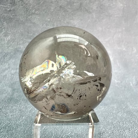 【ガウリシャンカール産】ナチュラルレインボーイン天然スモーキーヒマラヤ水晶丸玉/GauriShankar Natural Rainbow In Smoky Quartz Sphere