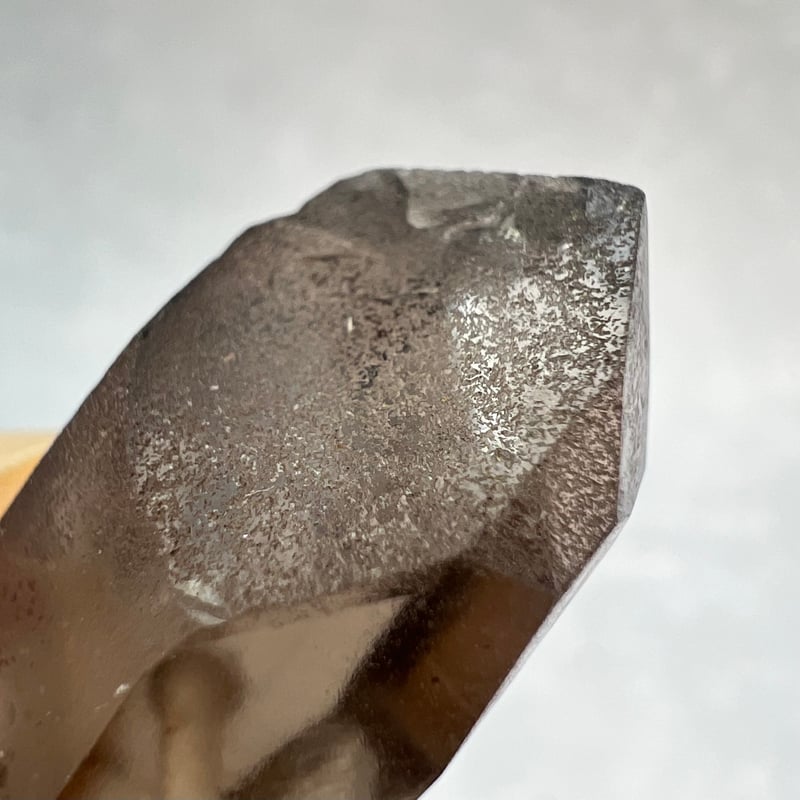 ガウリシャンカール産】天然ヒマラヤスモーキークォーツ