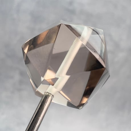 【ガウリシャンカール産】天然ヒマラヤスモーキークォーツ"手磨き加工"イコサヘドロン"ビーズ/GauriShankar Smoky Quartz "Icosahedron"Beads
