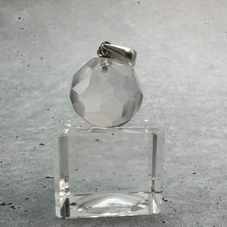 【ガネッシュヒマール産】天然ヒマラヤ水晶"手磨き加工"多面カットペンダントトップ/Ganesh Himal Himalayan Quartz Multicut Pendant Top