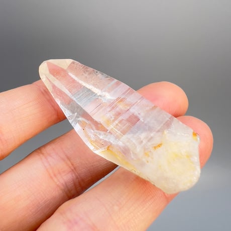 【ガネッシュヒマール産】天然ヒマラヤ水晶"ポイント"/Ganesh Himal Himalayan Quartz"Point"