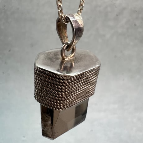 【ガウリシャンカール産】天然ヒマラヤスモーキークォーツ シルバー925ペンダントトップ/GauriShankar Himalayan Smoky Quartz S/V925Pendant Top