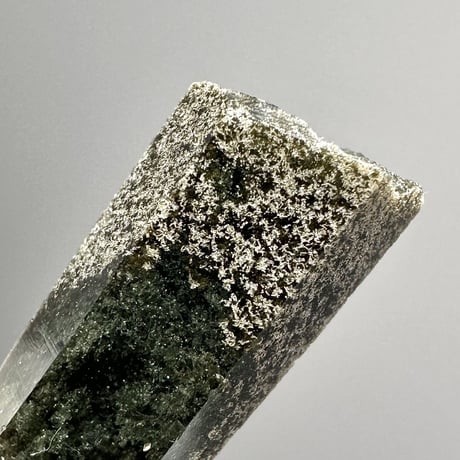 【ガネッシュヒマール産】クローライトイン天然ヒマラヤ水晶ミニポイント/Ganesh Himal Chlorite in Himalayan Quartz Mini Point