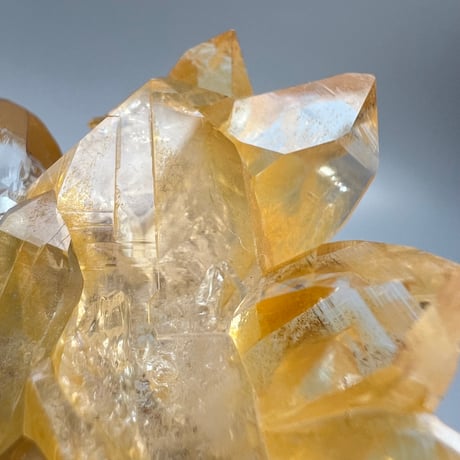 【ガネッシュヒマール産】リモナイトインヒマラヤ水晶 クラスター/Ganesh Himal Limonite in Himalayan Quartz Cluster