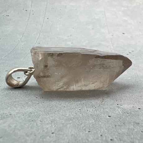 【ガウリシャンカール産】天然ヒマラヤスモーキークォーツ バチカン付きペンダントトップ①/Gaurishankar Himalayan Smoky Silver925 pendant top