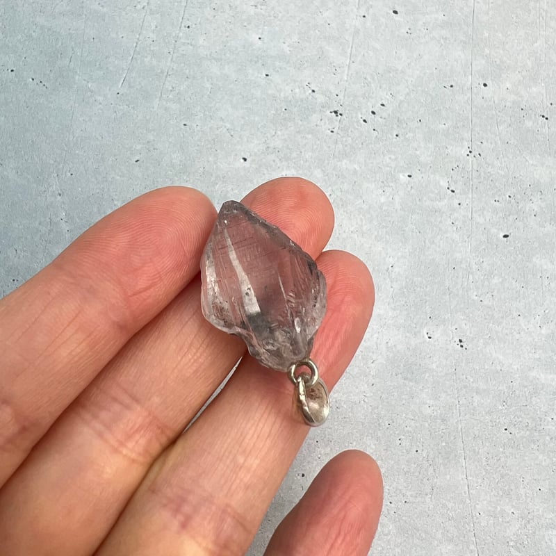 夢幻品質　ヒマラヤ幻の聖山　カイラス水晶のプレミアムミラーカットペンダントトップ カイラス産】天然ヒマラヤ水晶バチカン付きペンダントトップ⑥