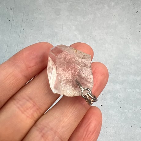 【カイラス産】天然ヒマラヤ水晶バチカン付きペンダントトップ⑦/Kailash Himalayan Quartz Pendant Top