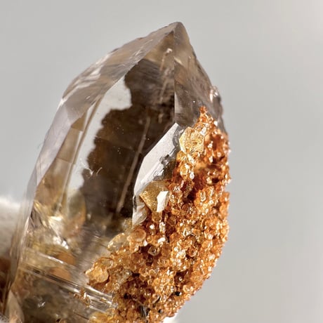 【ガネッシュヒマール産】リモナイトイン天然ヒマラヤ水晶  Ganesh Himal Limonite in Himalayan Quartz