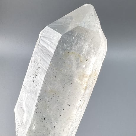 【マナスル産】クローライトイン天然ヒマラヤ水晶ポイント/Manaslu Chlorite in Himalayan Quartz Point