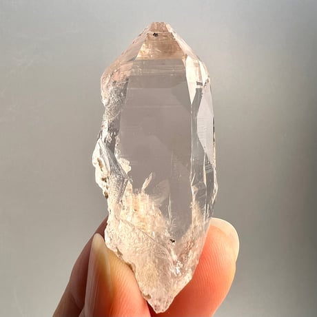 【ガネッシュヒマール産】ヒマラヤ水晶ポイント/Ganesh Himal Himalayan Quartz Point