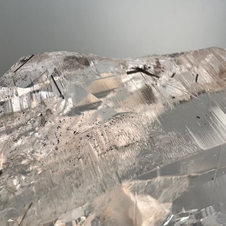ハイクオリティ【ガネッシュヒマール産】天然ヒマラヤ水晶/Ganesh Himal Limonite in Himalayan Quartz