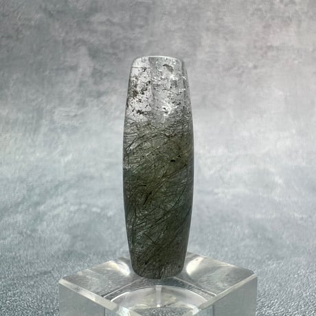 【ガネッシュヒマール産】アクチノライトイン天然ヒマラヤ水晶 樽型ビーズ⑪/Ganesh Himal Actinolite in Himalayan Quartz barrel beads
