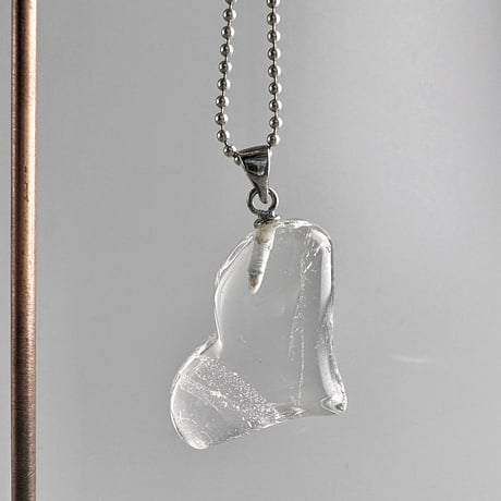 【ガネッシュヒマール産】天然ヒマラヤ水晶ハート型ペンダントトップ⑤ GaneshHimal Himalayan Quartz Heart Pendant Top