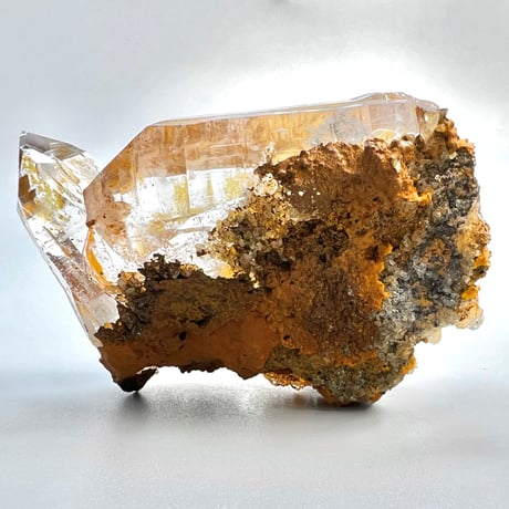 【ガネッシュヒマール産】リモナイトインヒマラヤ水晶/Ganesh Himal Limonite in Himalayan Quartz