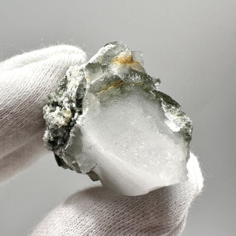 【ガネッシュヒマール産】クローライトイン天然ヒマラヤ水晶ナチュラルポイント3️⃣ Ganesh Himal Chlorite in Himalayan Quartz Natural Point