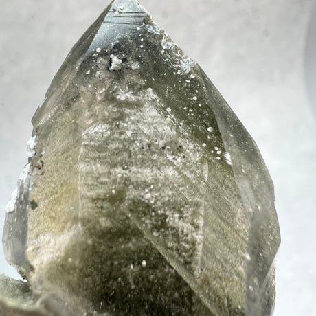 【ガネッシュヒマール産】クローライトイン天然ヒマラヤ水晶/Ganesh Himal Chlorite in Himalayan Quartz