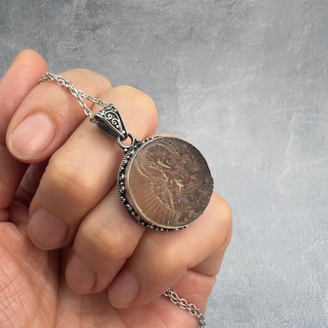 【ガウリシャンカール産】天然ヒマラヤスモーキークォーツ"グリーンターラ様"ペンダントトップ②/Gaurishankar Himalayan Smoky Quartz "Green Tara"