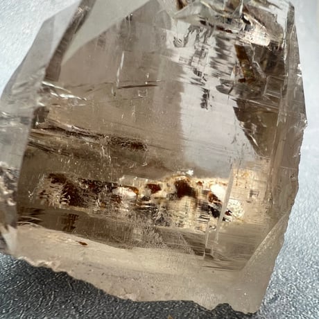 【ガネッシュヒマール産】バイオタイト&雲母入り天然ヒマラヤ水晶/Ganesh Himal Biotite & Mica in Himalayan Quartz