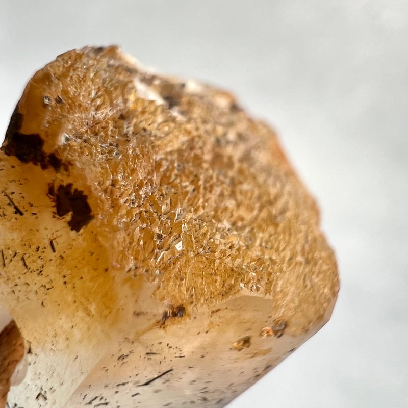 ガネッシュヒマール産】リモナイトイン天然ヒマラヤ水晶ペンダント