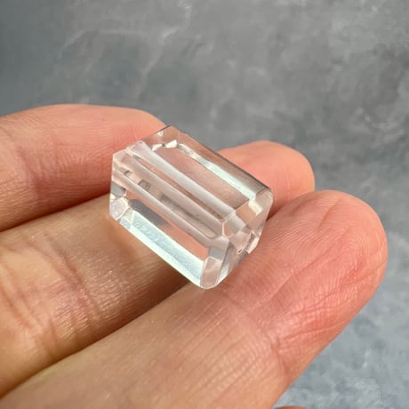 【ガネッシュヒマール産】天然ヒマラヤ水晶"手磨き加工"スクエアビーズ⑤/Ganesh Himal  Himalayan Quartz Square Beads