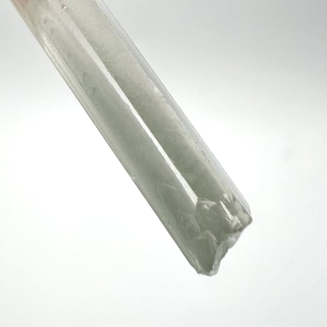 マダガスカル産クローライトインクォーツ/Madagascar Chlorite in Quartz