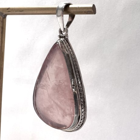 マダガスカル産ローズクォーツペンダントトップ7️⃣ (シルバー925)/Rosequartz Pendant Top