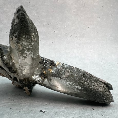 【ガネッシュヒマール産】クローライト イン天然ヒマラヤ水晶/Ganesh Himal Chlorite in Himalayan Quartz