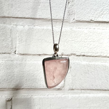 マダガスカル産ローズクォーツペンダントトップ5️⃣ (シルバー925)/Rosequartz Pendant Top