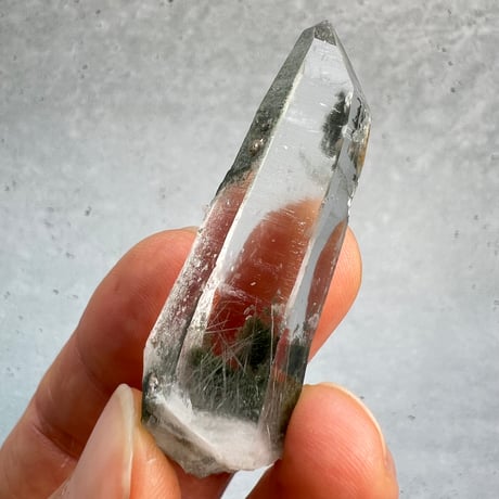 【ガネッシュヒマール産】クローライト&アクチノライトイン天然ヒマラヤ水晶/Ganesh Himal Chlorite&Actinorie in Himalayan Quartz