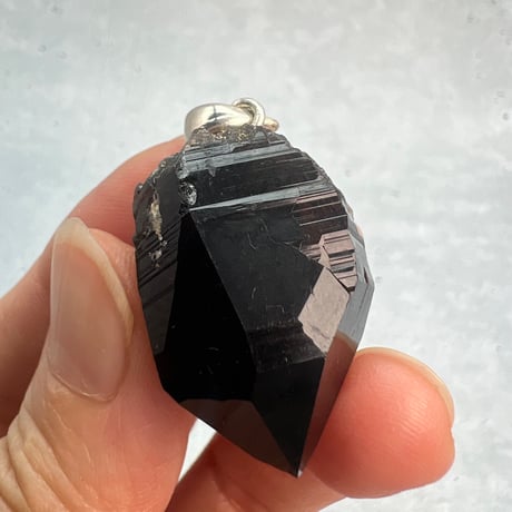 【ガウリシャンカール産】天然ヒマラヤスモーキークォーツ バチカン付きペンダントトップ/Gaurishankar HimalayanSmoky Silver925 pendant top