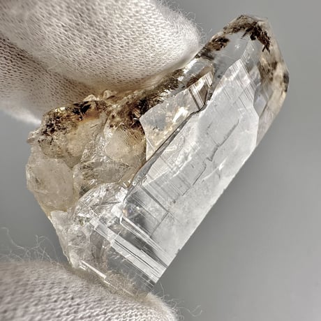 【ガネッシュヒマール産】バイオタイトイン天然ヒマラヤ水晶ミニポイント"GG"/Ganesh Himal Biotite in Himalayan Quartz Mini Point