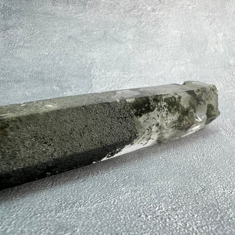 【ガネッシュヒマール産】クローライトイン天然ヒマラヤ水晶/Ganesh Himal Chlorite in Himalayan Quartz