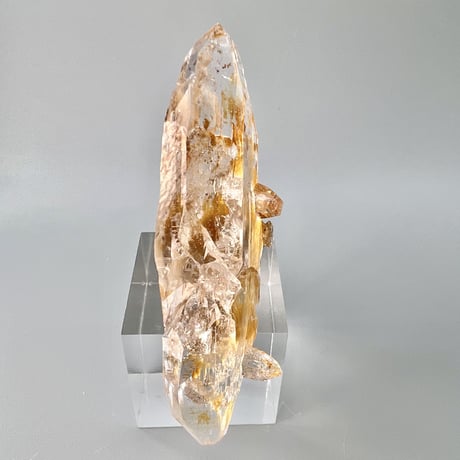 【ガネッシュヒマール産】リモナイトイン天然ヒマラヤ水晶/Ganesh Himal Limonite in Himalayan Quartz