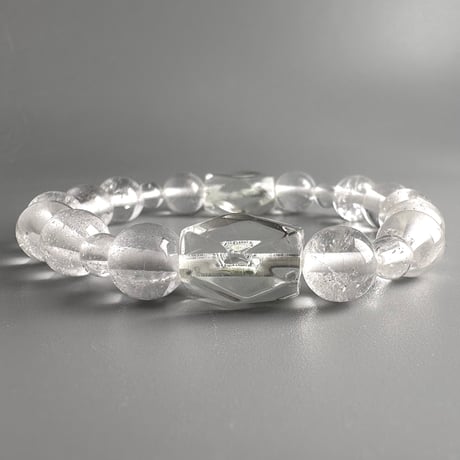【デザインブレスレット】カイラス産＋アンナプルナ産"手磨き加工"天然ヒマラヤ水晶/Kailash + Annapurna Himalayan Quartz  Design Bracelet