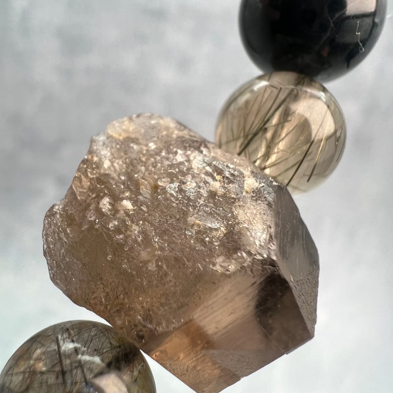 デザインブレスレット】ガネッシュヒマール産×ガウリシャンカール産