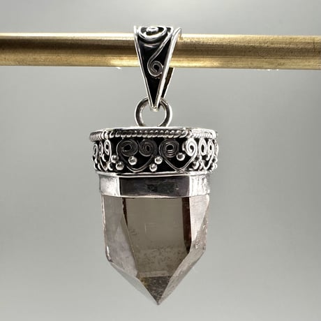 【ガウリシャンカール産】天然ヒマラヤスモーキークォーツ シルバー925ペンダントトップ/GauriShankar Himalayan Smoky Quartz S/V925Pendant Top