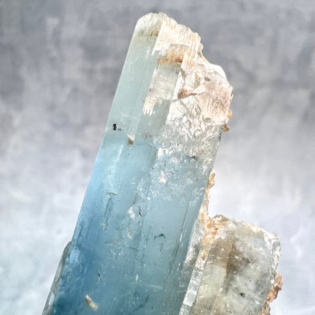 ネパール産【ヒマラヤアクアマリン】原石/Nepal Himalayan Aquamarine