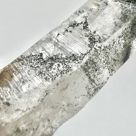 【マナスル産】クローライトイン天然ヒマラヤ水晶ポイント/Manaslu Chlorite in Himalayan Quartz Point