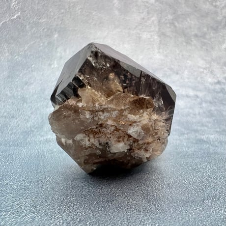【ガウリシャンカール産】天然ヒマラヤスモーキークォーツ/GauriShankar Himalayan Smoky Quartz