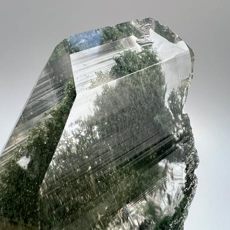 【ガネッシュヒマール産】クローライト&アクチノライトイン天然ヒマラヤ水晶/Ganesh Himal Himalayan Quartz