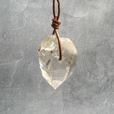 【ガネッシュヒマール産】天然ヒマラヤ水晶ペンダント③/GaneshHimal Natural Himalayan Quartz Pendant