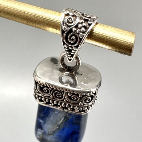 ネパール産ヒマラヤカイヤナイトS/V925ペンダントトップ ⑤ NEPAL Himalayan Kyanite Pendant Top