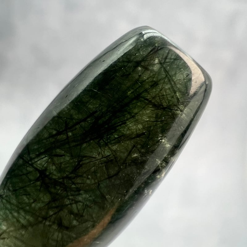 ガネッシュヒマール産】アクチノライトイン天然ヒマラヤ水晶 樽型