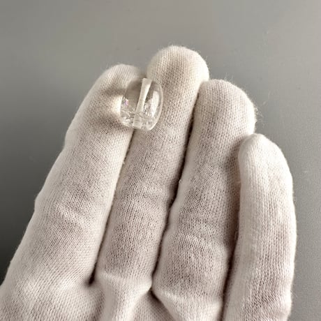 カイラス産"手磨き"天然ヒマラヤ水晶バレルビーズ/Kailash Himalayan Quartz Barrel beads