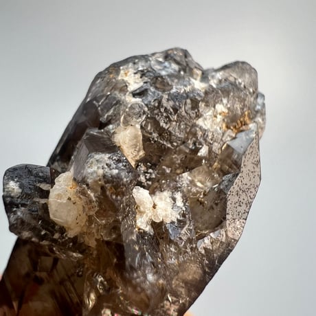 ガウリシャンカール産天然ヒマラヤスモーキークォーツポイント/GauriShankar Himalayan Smoky Quartz Point
