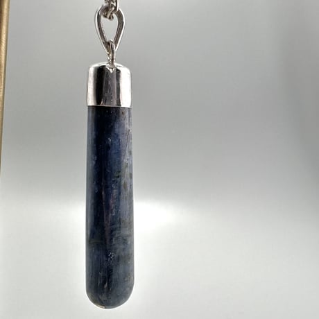 ネパール産ヒマラヤカイヤナイト "手磨き加工"ペンダントトップ 1️⃣ NEPAL Himalayan Kyanite Pendant Top
