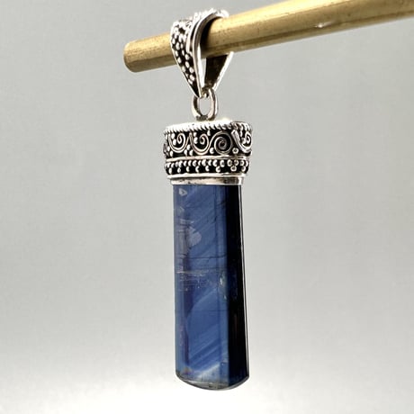 ネパール産ヒマラヤカイヤナイトS/V925ペンダントトップ ④ NEPAL Himalayan Kyanite Pendant Top