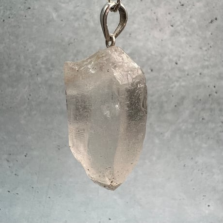 【カイラス産】天然ヒマラヤ水晶バチカン付きペンダントトップ②/Kailash Himalayan Quartz Pendant Top