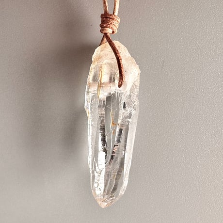 【ガネッシュヒマール産】 天然ヒマラヤ水晶ペンダント GaneshHimal Natural Pendant